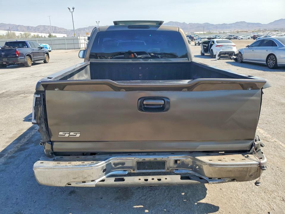 2000 CHEVROLET SILVERADO C1500 — Фото 6 из 13
