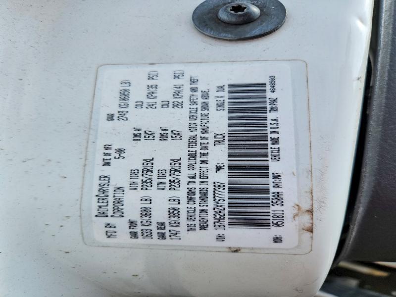 1B7HG2AZXYS777387 2000 DODGE DAKOTA photo no. 12