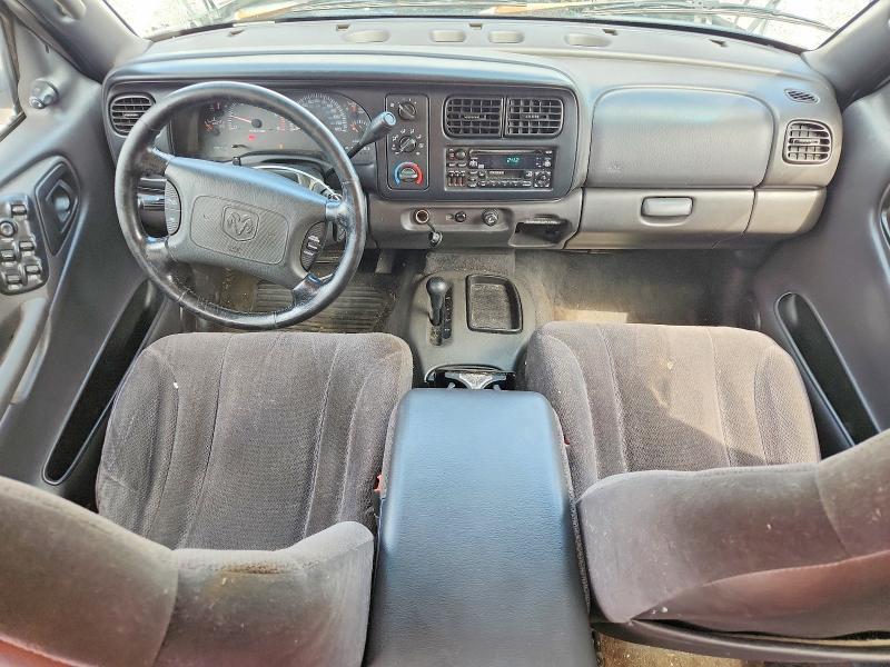 1B7HG2AZXYS777387 2000 DODGE DAKOTA photo no. 8
