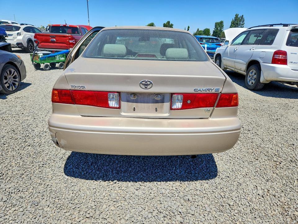 JT2BF22K6Y0284708 2000 TOYOTA CAMRY photo no. 6