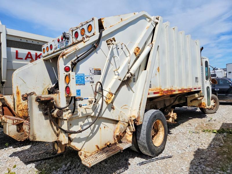 1998 INTERNATIONAL 4900 REFUSE TRUCK — Фото 4 из 10