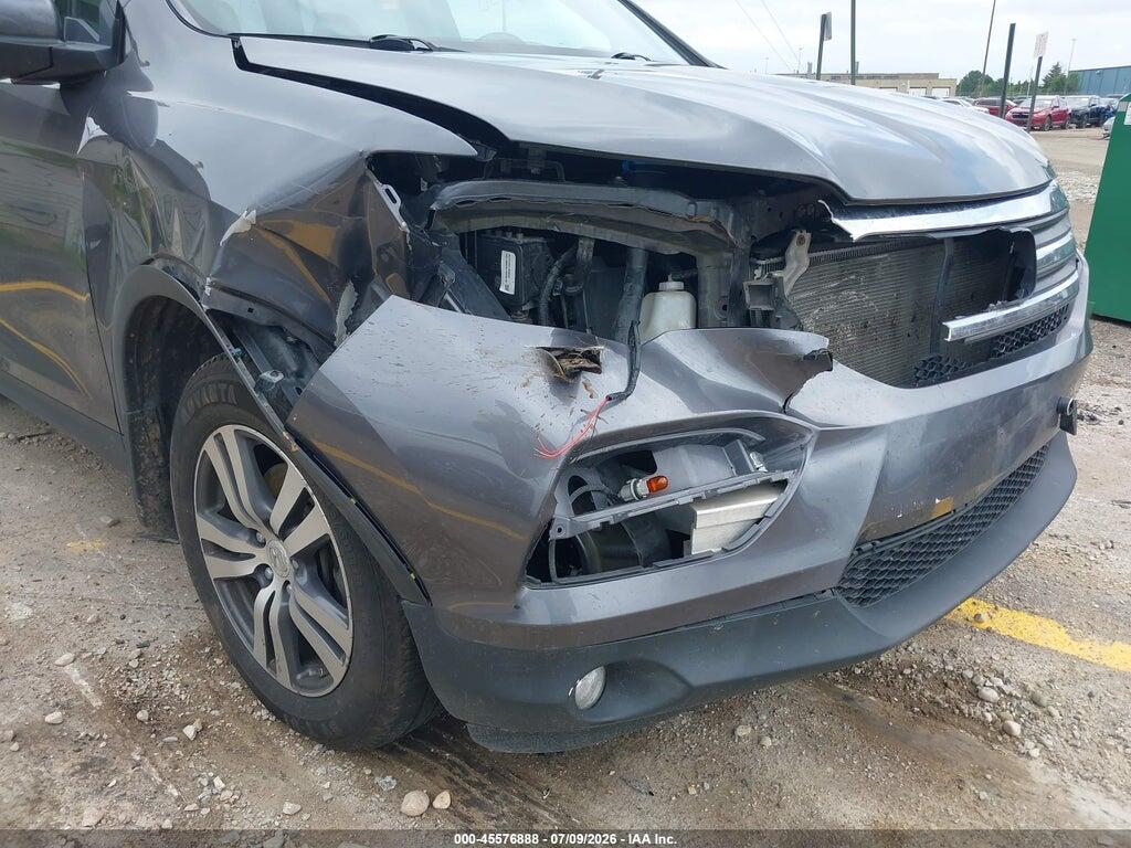 5FNYF6H88HB053377 2017 HONDA PILOT photo no. 6