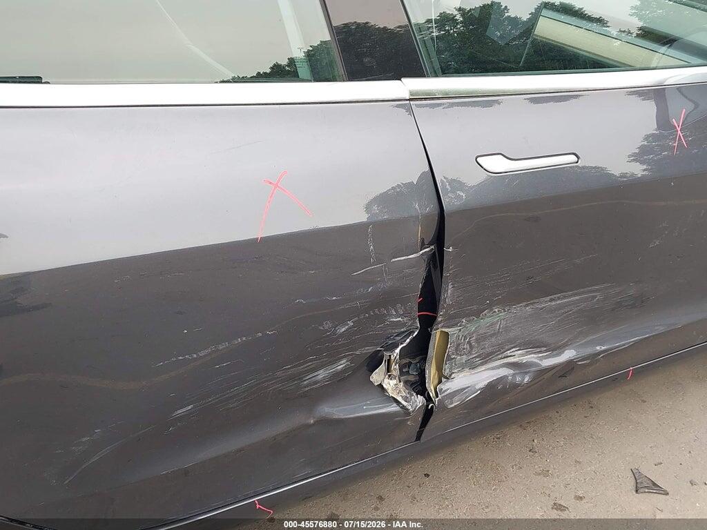 5YJ3E1EB2KF194632 2019 TESLA MODEL 3 photo no. 6