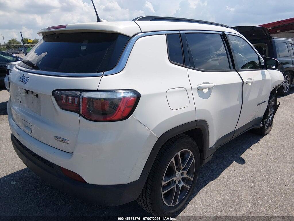 3C4NJCBB0KT655218 2019 JEEP COMPASS photo no. 4