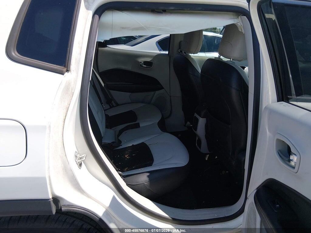 3C4NJCBB0KT655218 2019 JEEP COMPASS photo no. 8