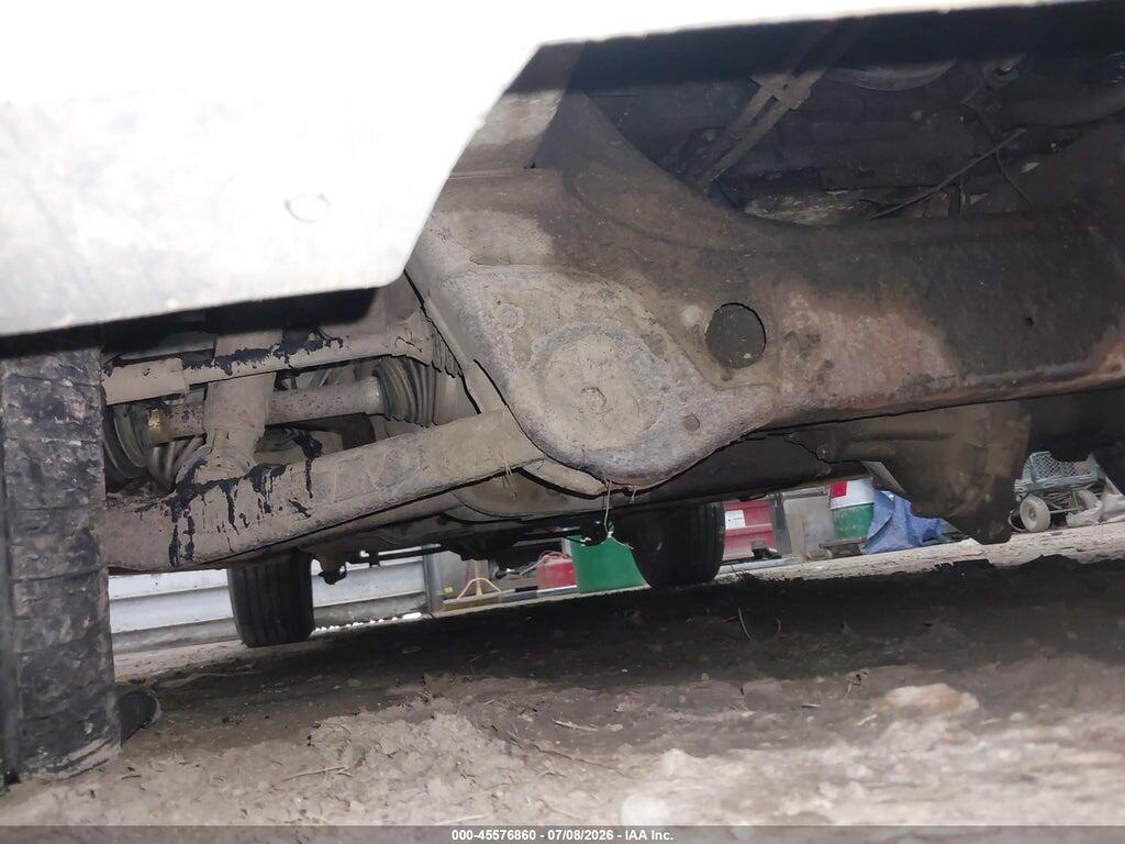 1GKS2AE06BR245731 2011 GMC YUKON photo no. 12
