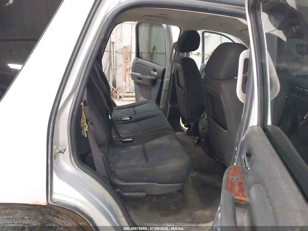 1GKS2AE06BR245731 2011 GMC YUKON photo no. 8