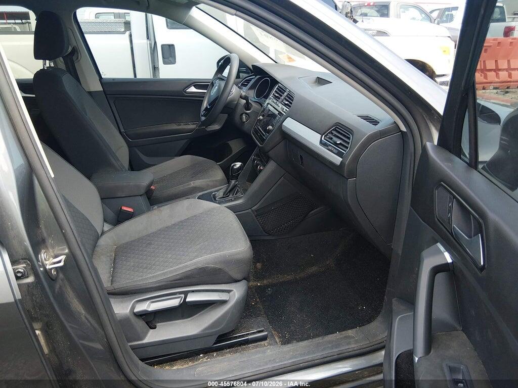 3VV1B7AX3JM037336 2018 VOLKSWAGEN TIGUAN photo no. 5