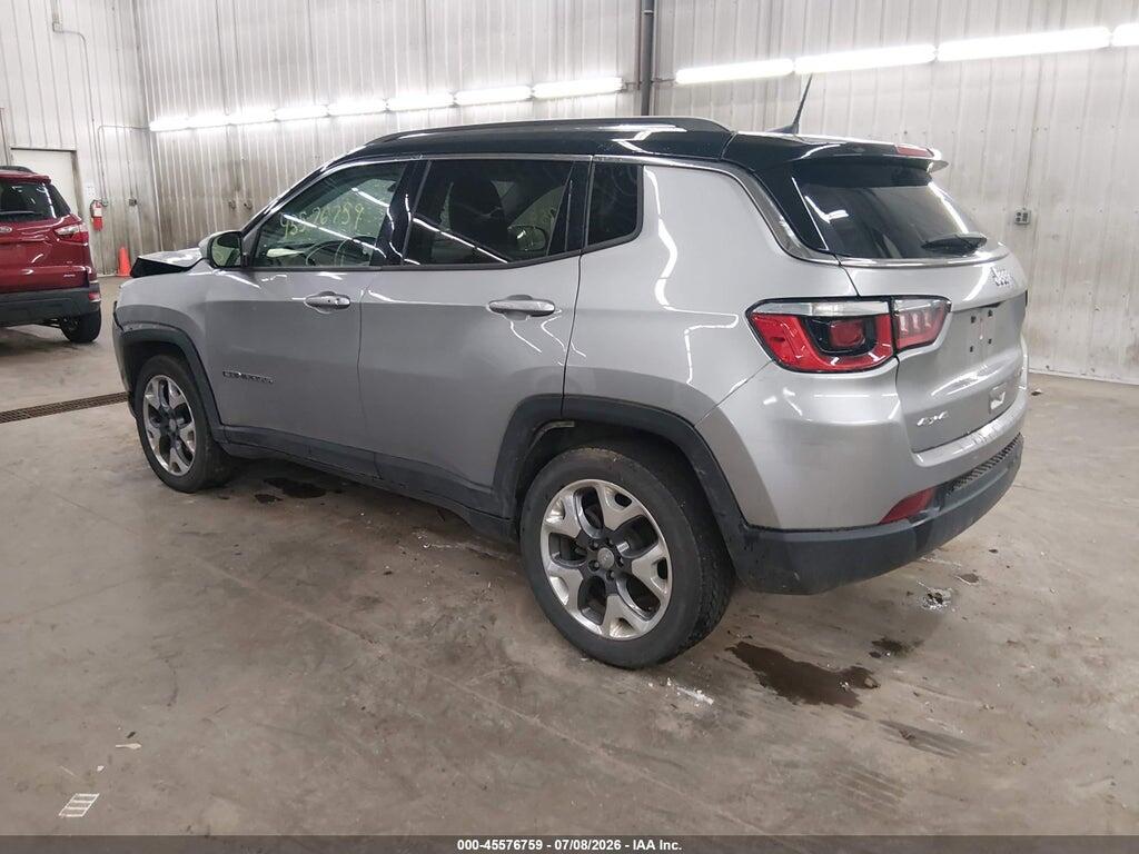 3C4NJDCB9JT399342 2018 JEEP COMPASS photo no. 3