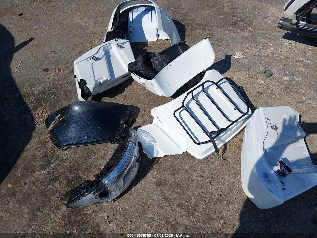1HD1KH712RB659838 2024 HARLEY-DAVIDSON FLTRX photo no. 11