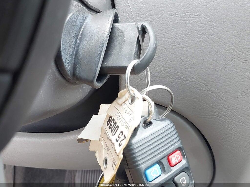 1FAFP53U05A117182 2005 FORD TAURUS photo no. 11