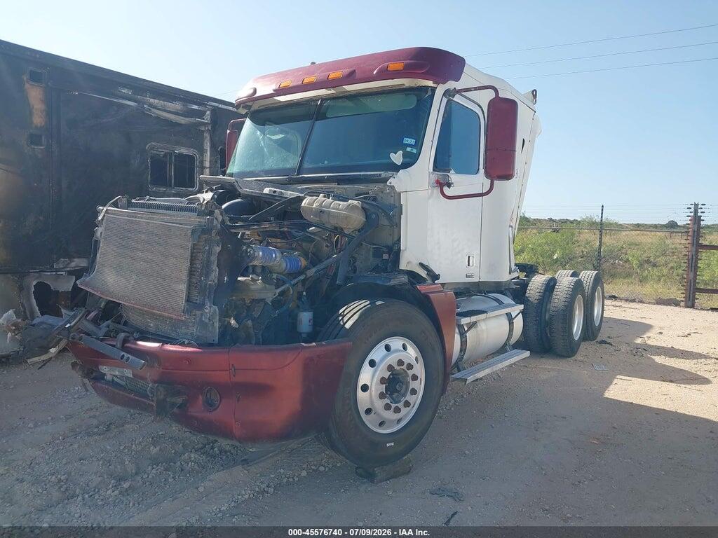 1FUJA6DE07LY74666 2007 FREIGHTLINER CONVENTIONAL photo no. 2