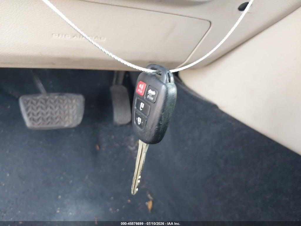 4T1BF1FK0DU243792 2013 TOYOTA CAMRY photo no. 11