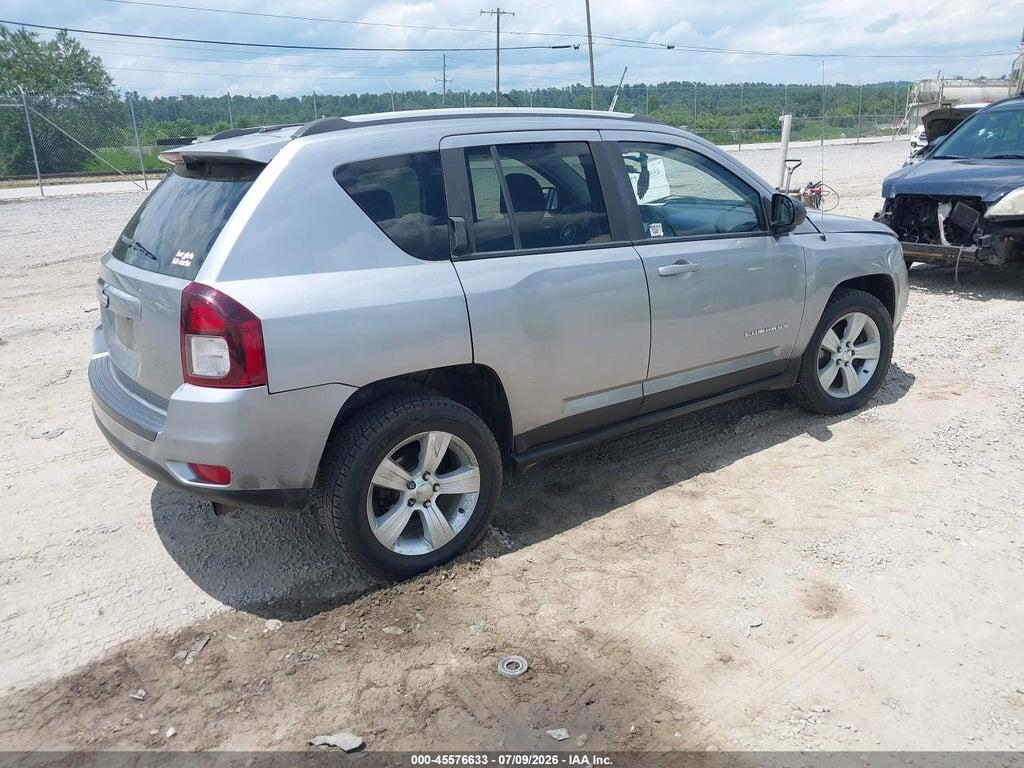 1C4NJDBB1GD571914 2016 JEEP COMPASS photo no. 4