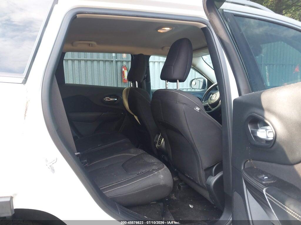 1C4PJMCS7FW504437 2015 JEEP CHEROKEE photo no. 8