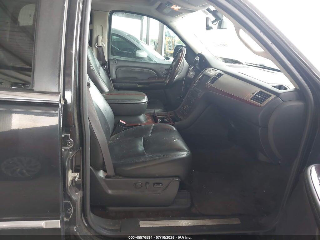1GYEC63848R193935 2008 CADILLAC ESCALADE photo no. 5