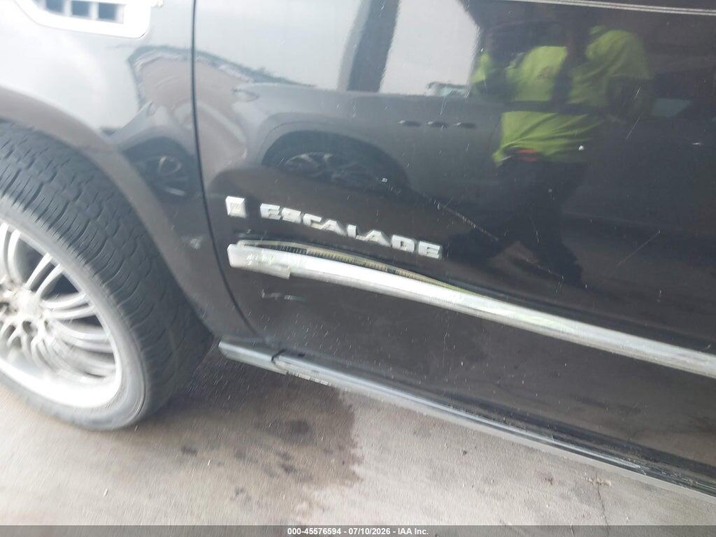 1GYEC63848R193935 2008 CADILLAC ESCALADE photo no. 6