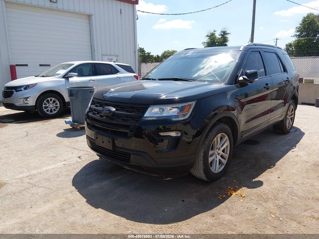 1FM5K8D85JGA02667 2018 FORD EXPLORER photo no. 2