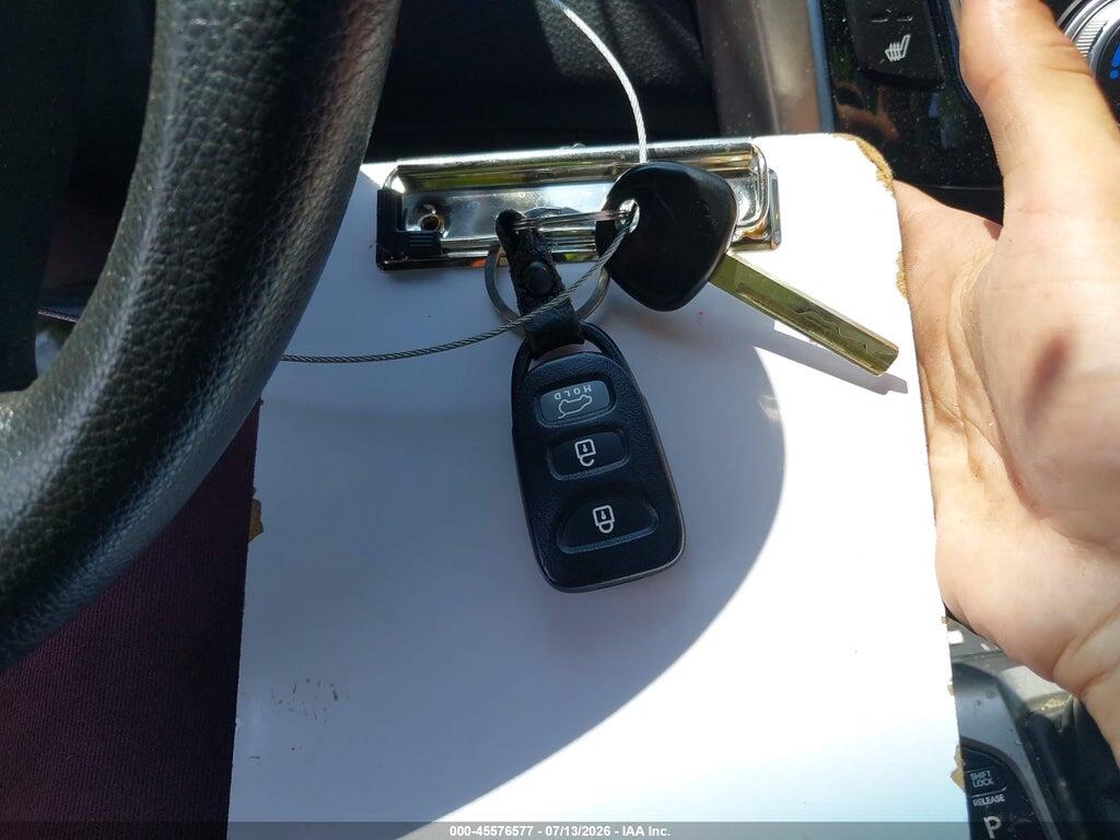 KMHD35LE9DU062035 2013 HYUNDAI ELANTRA GT photo no. 11