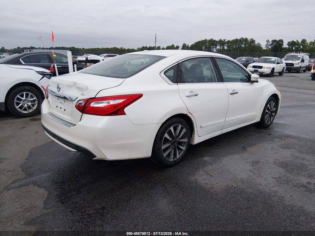 1N4AL3AP2HC274681 2017 NISSAN ALTIMA photo no. 4