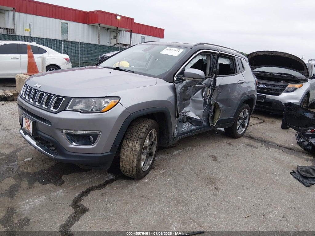 3C4NJDCB8JT190366 2018 JEEP COMPASS photo no. 2