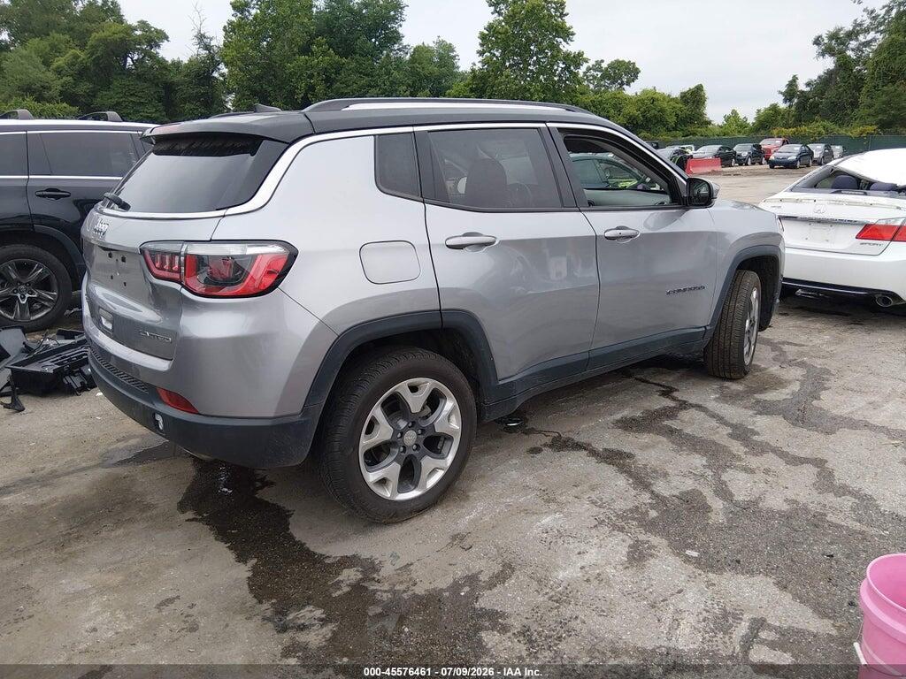 3C4NJDCB8JT190366 2018 JEEP COMPASS photo no. 4