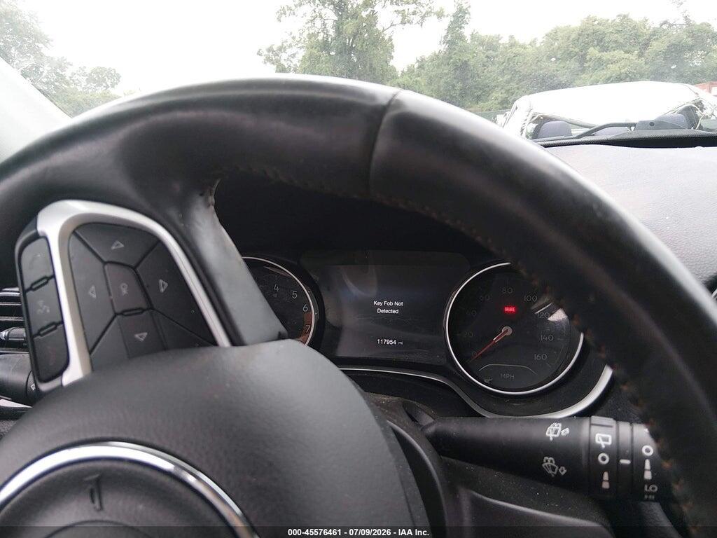 3C4NJDCB8JT190366 2018 JEEP COMPASS photo no. 7