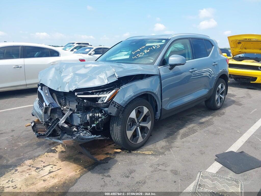 YV4L12UNXP2911251 2023 VOLVO XC40 photo no. 2