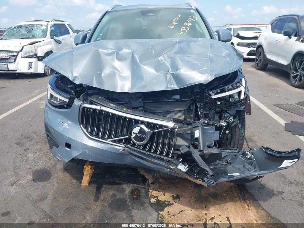 YV4L12UNXP2911251 2023 VOLVO XC40 photo no. 6