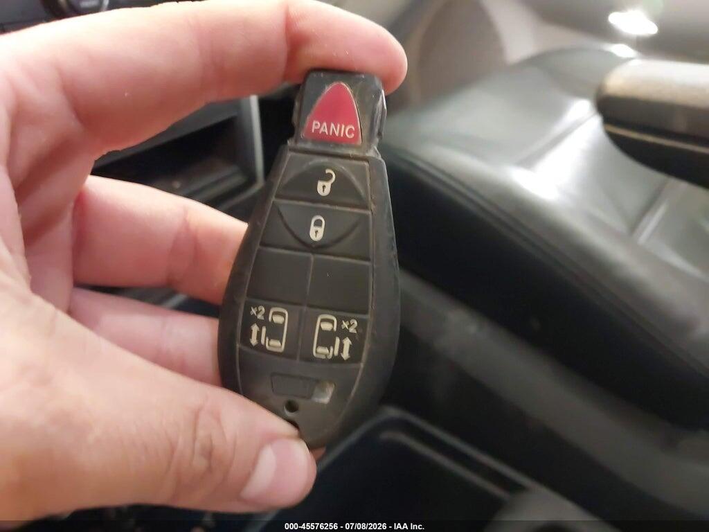 2D4RN5D11AR261186 2010 DODGE GRAND CARAVAN photo no. 11