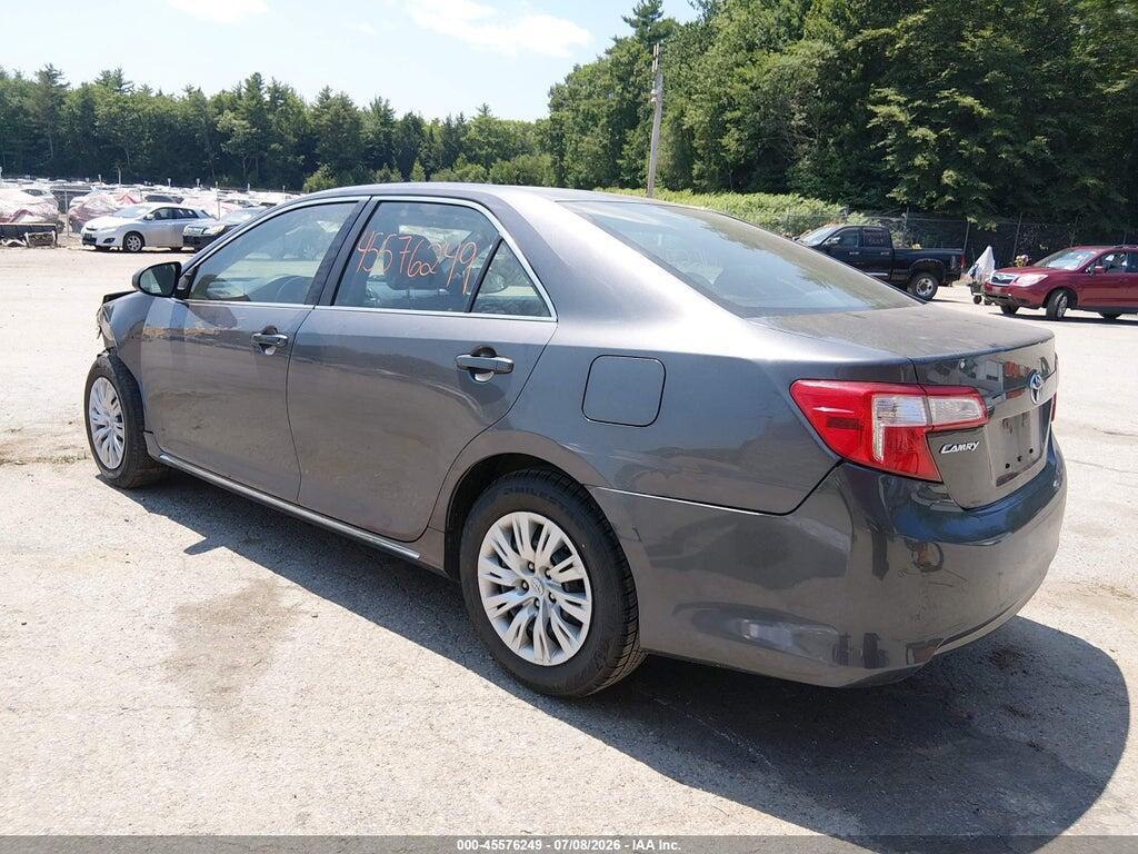 4T4BF1FK1ER365360 2014 TOYOTA CAMRY photo no. 3