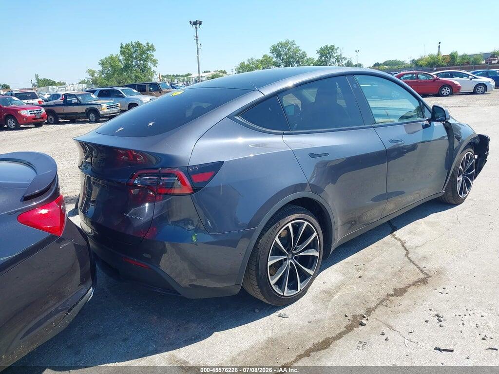 5YJYGDEE8MF105063 2021 TESLA MODEL Y photo no. 4