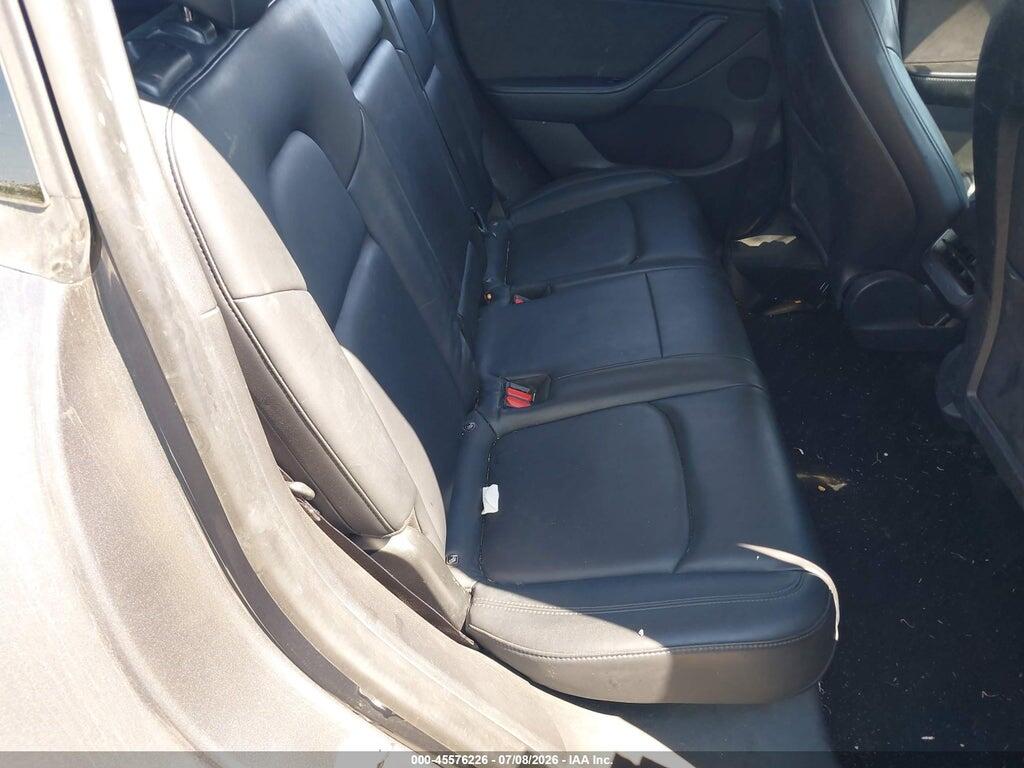 5YJYGDEE8MF105063 2021 TESLA MODEL Y photo no. 8