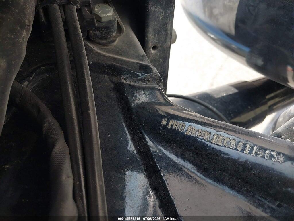 1HD1KHM18CB611563 2012 HARLEY-DAVIDSON FLTRX photo no. 10