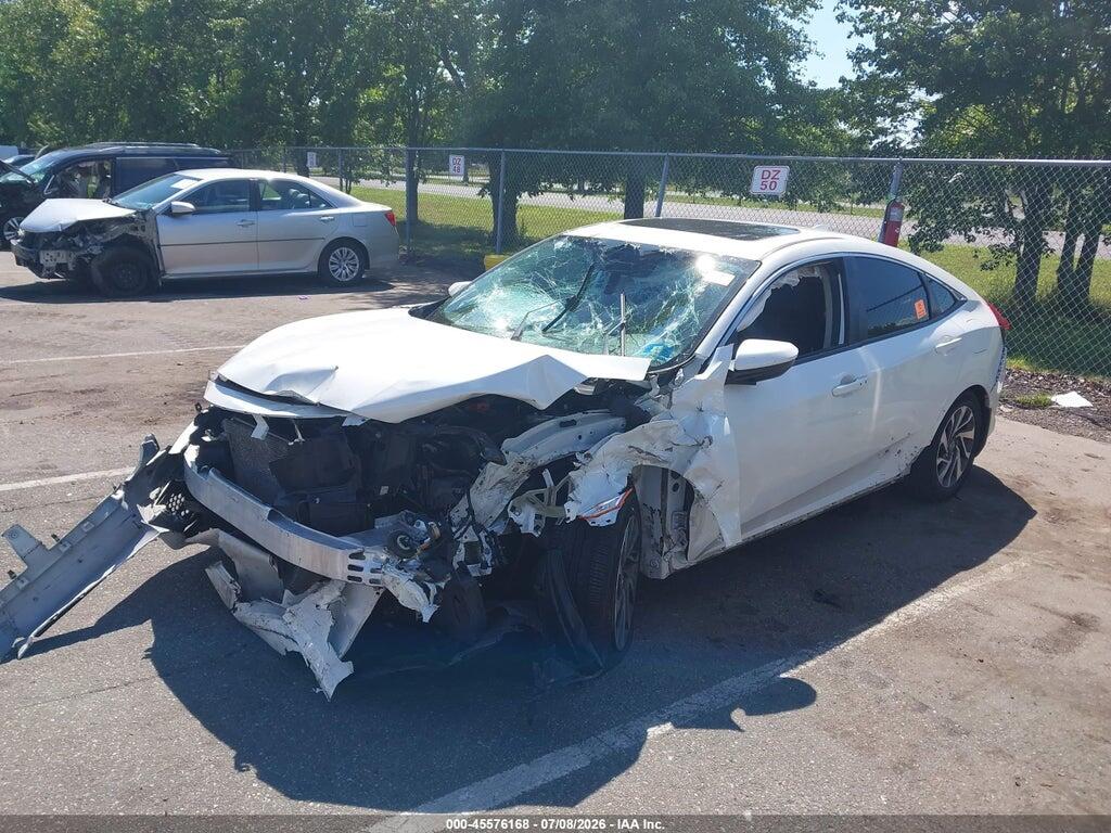 2HGFC2F78JH546528 2018 HONDA CIVIC photo no. 2