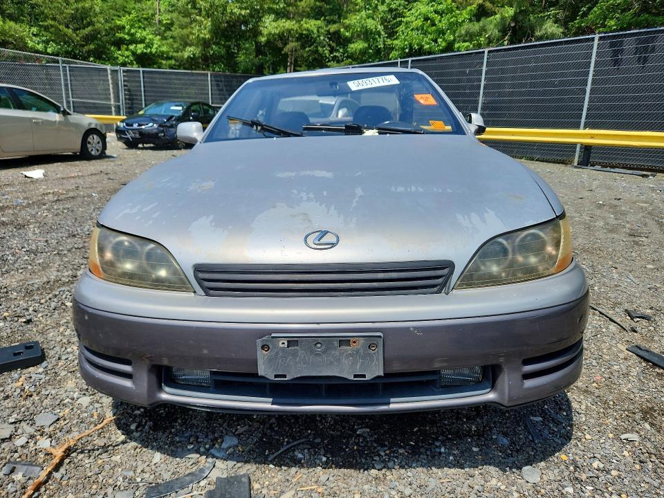 1996 LEXUS ES 300 — Фото 5 из 12