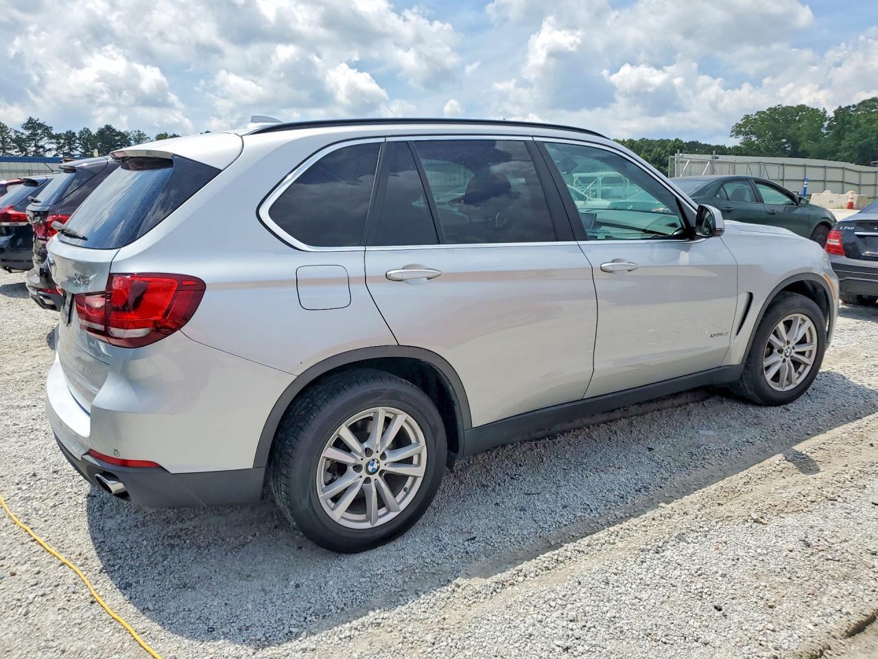 2015 BMW X5 XDRIVE35I — Фото 3 из 13
