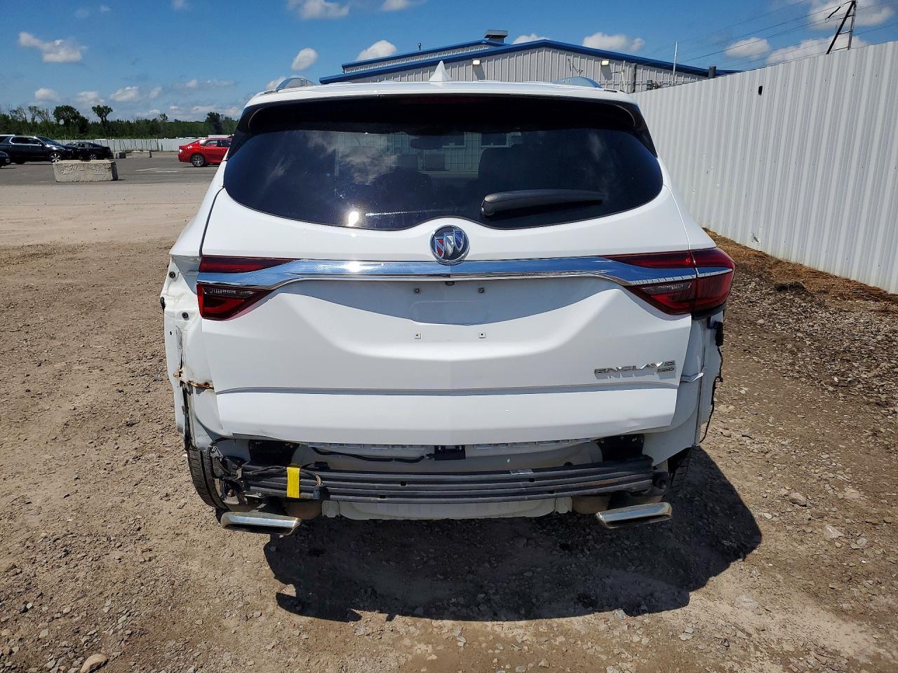 2019 BUICK ENCLAVE ESSENCE — Фото 6 из 14