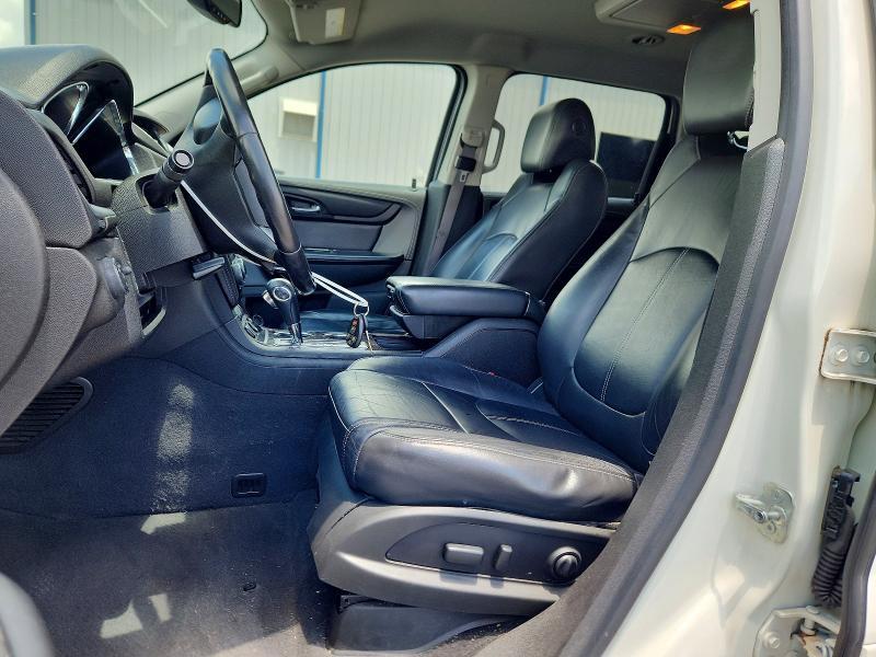 2015 CHEVROLET TRAVERSE — Фото 7 из 13