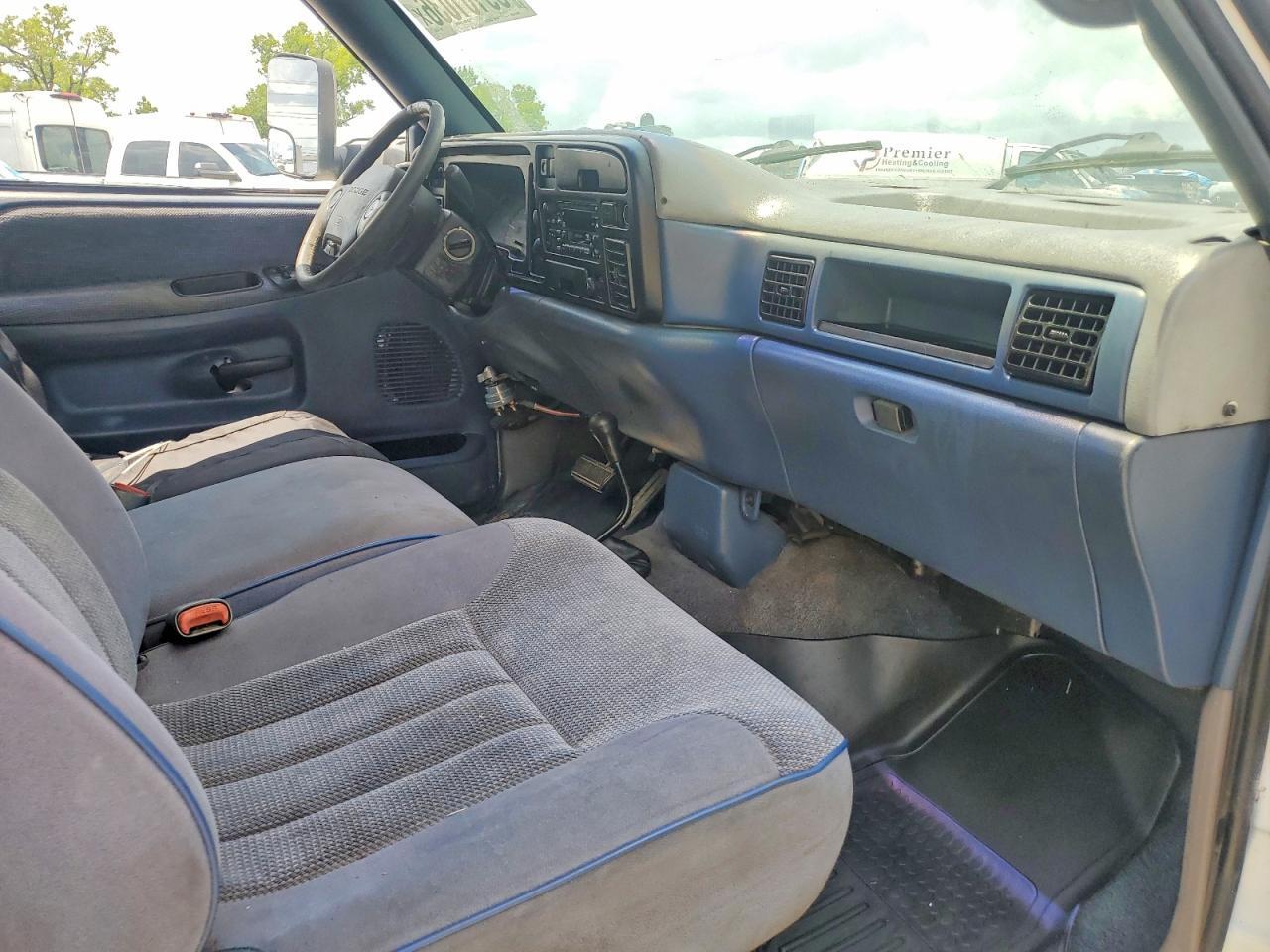 1995 DODGE RAM 3500 — Фото 10 из 12