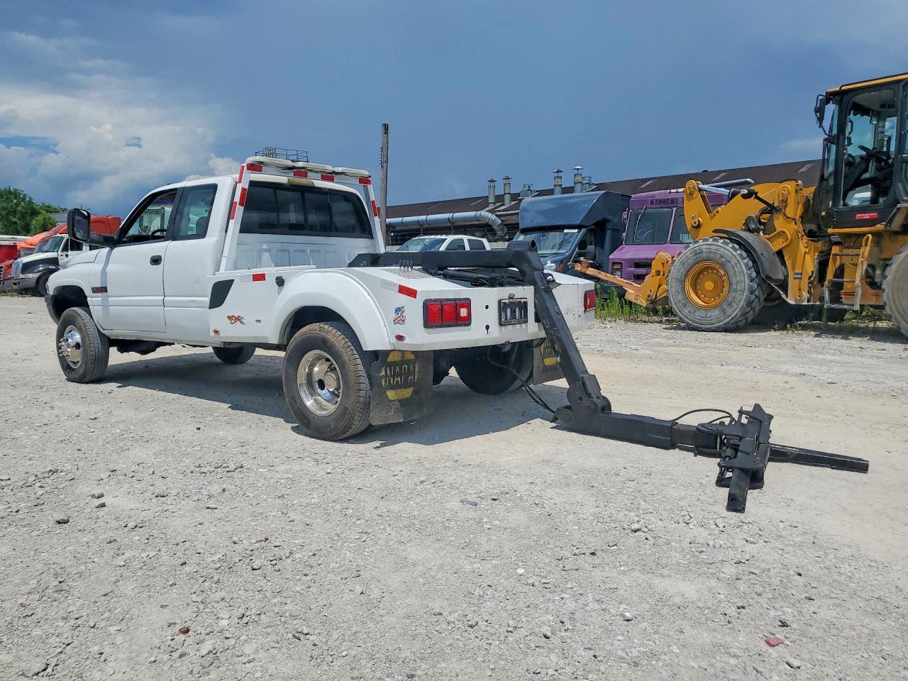 1995 DODGE RAM 3500 — Фото 2 из 12