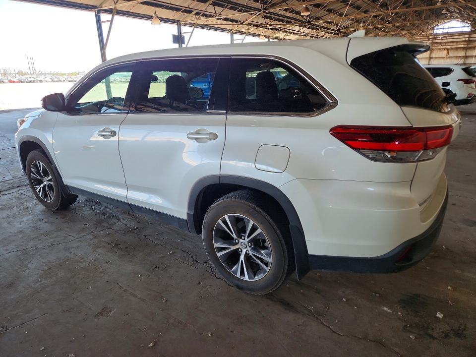 2019 TOYOTA HIGHLANDER LE PLUS — Фото 2 из 13