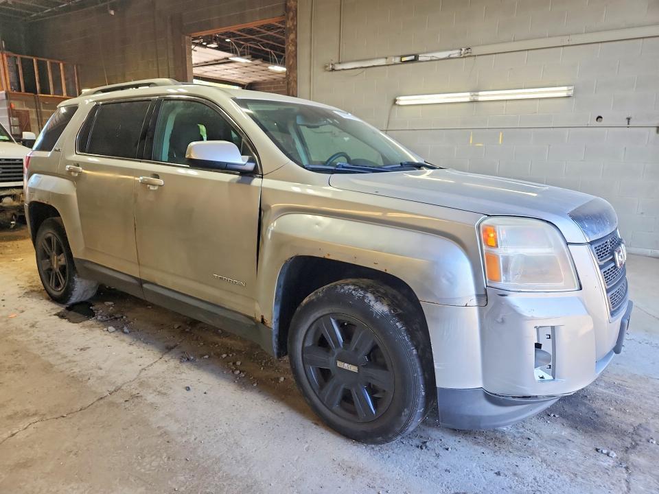 2014 GMC TERRAIN SLE — Фото 4 из 13