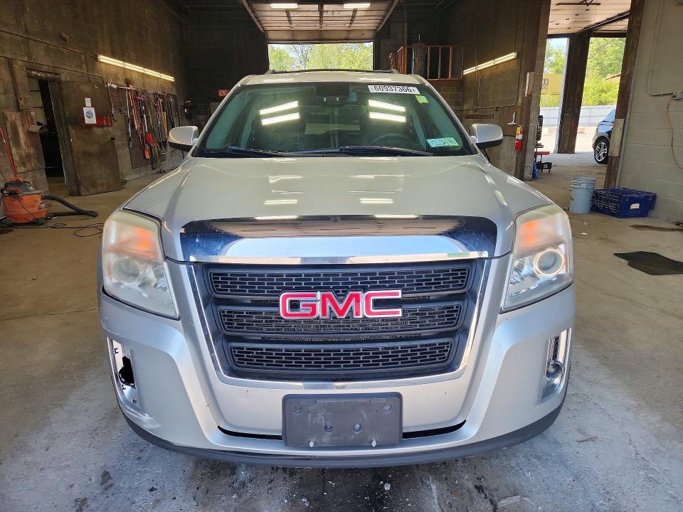 2014 GMC TERRAIN SLE — Фото 5 из 13