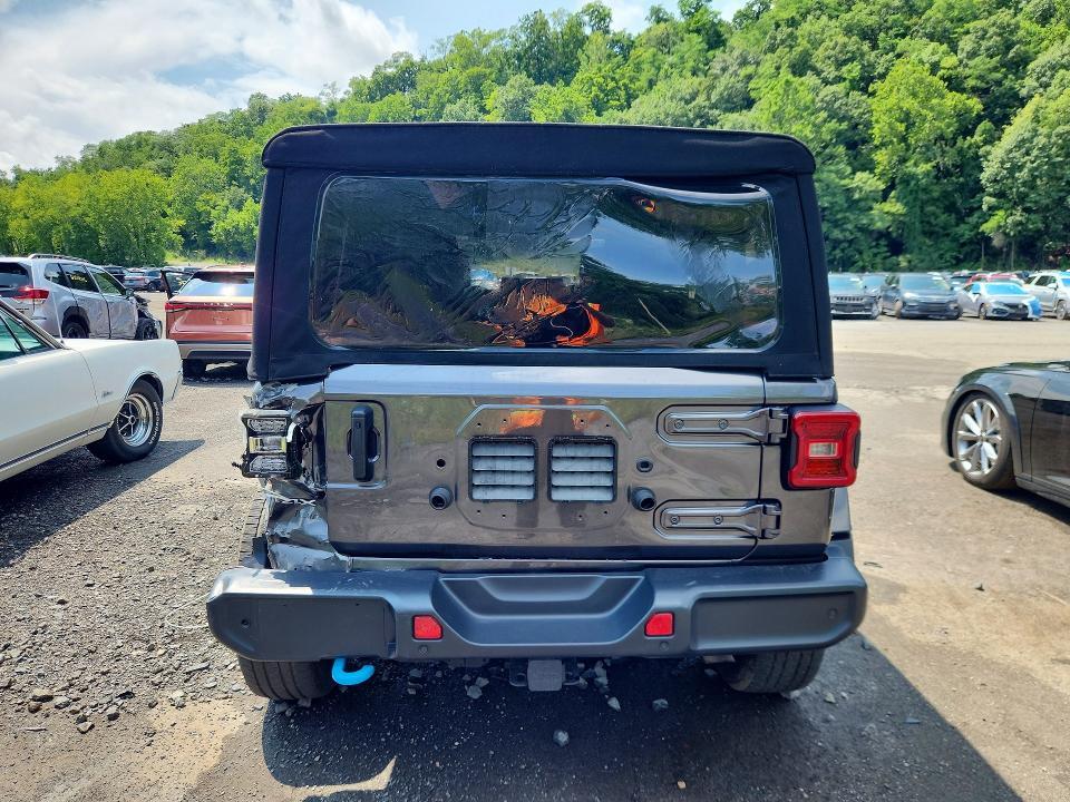 2024 JEEP WRANGLER SAHARA 4XE — Фото 6 из 12