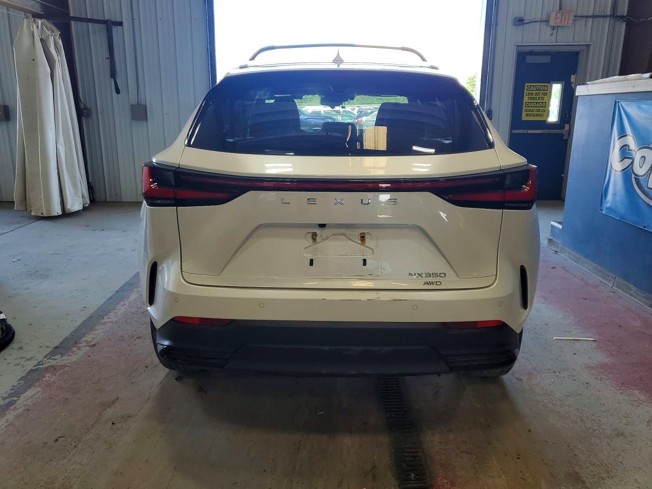 2024 LEXUS NX 350 PREMIUM — Фото 6 из 14