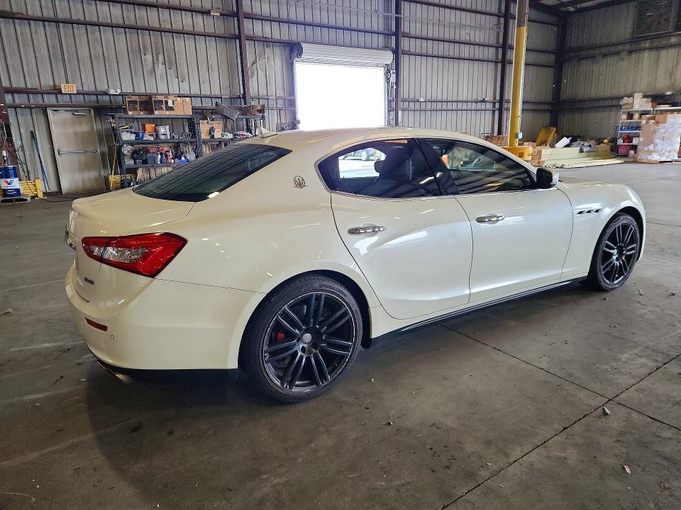 2017 MASERATI GHIBLI S/SPORT — Фото 3 из 12
