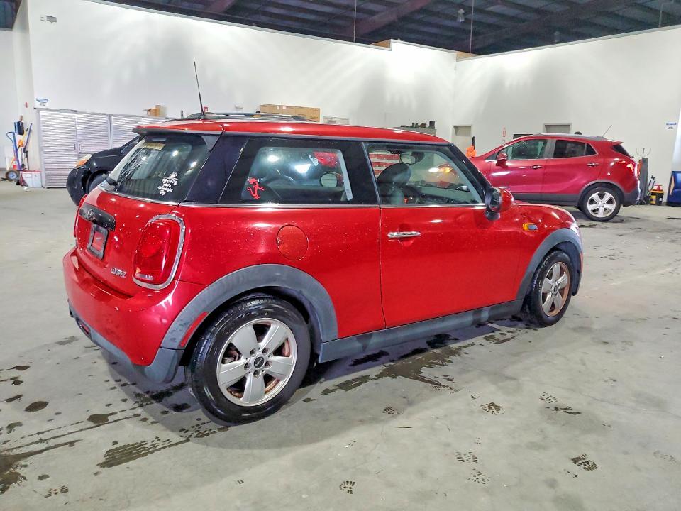 2016 MINI COOPER — Фото 3 из 12