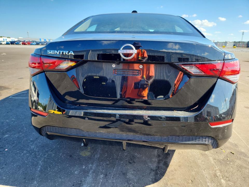 2025 NISSAN SENTRA SV — Фото 6 из 12