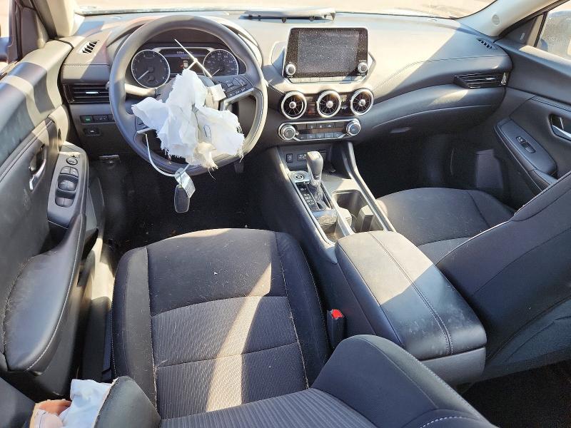 2025 NISSAN SENTRA SV — Фото 8 из 12
